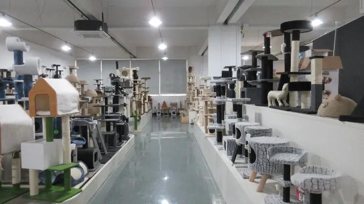 Hangzhou Rena Pet Products Co., Ltd.