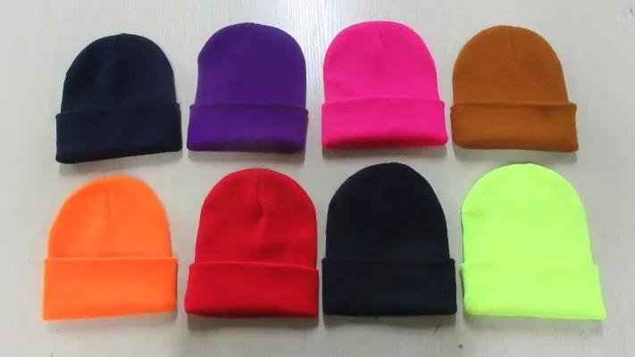 Yiwu Xinfeng Hat Co., Ltd.