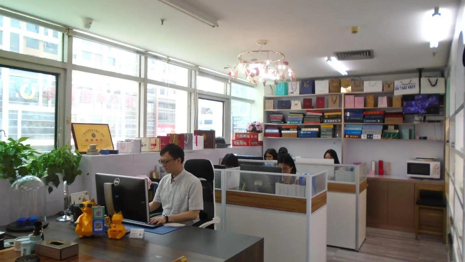 Guangzhou Zebo Jewelry Packaging Co., Ltd.
