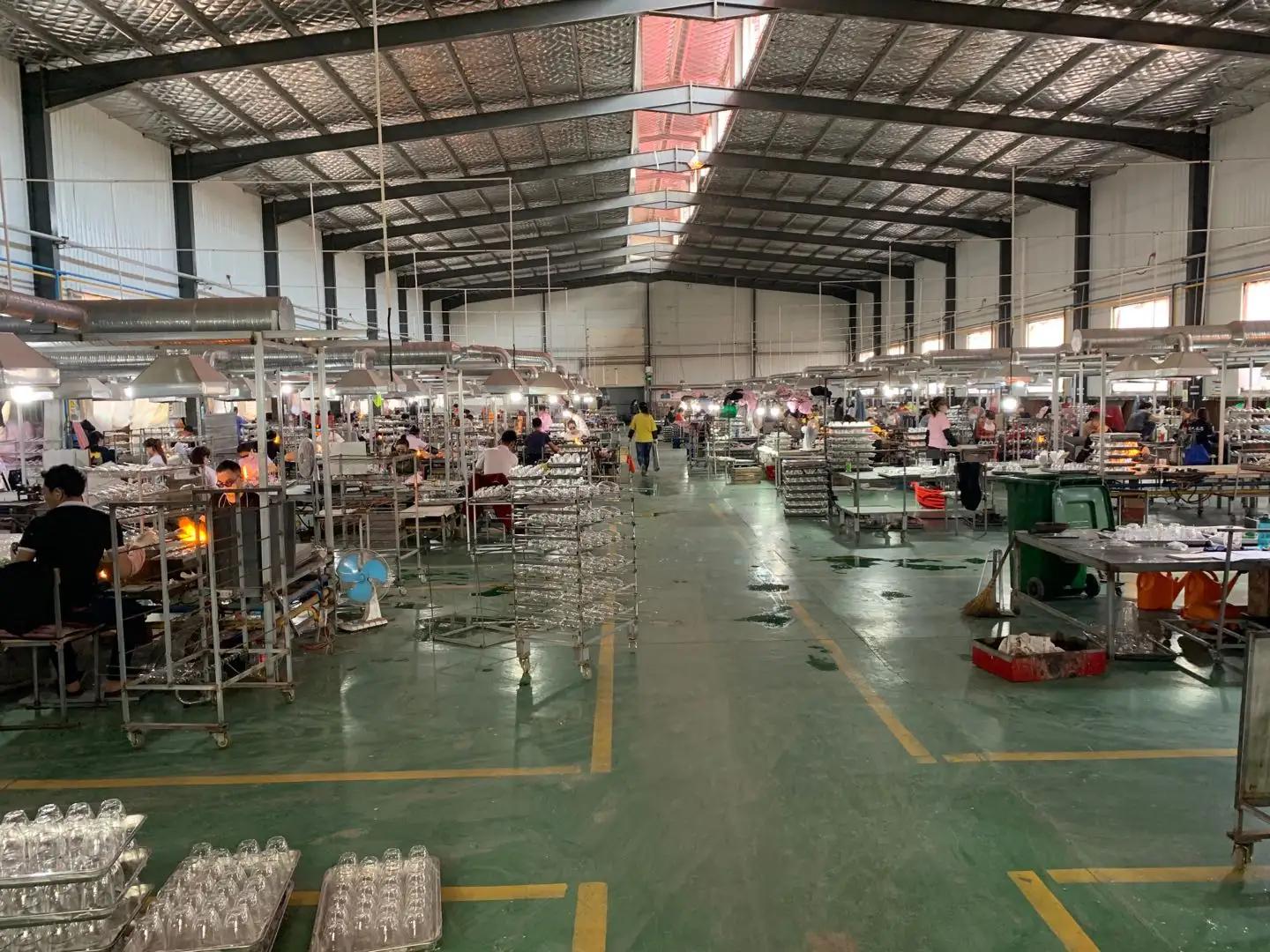 Cangzhou Yinuo Glass Products Co., Ltd.