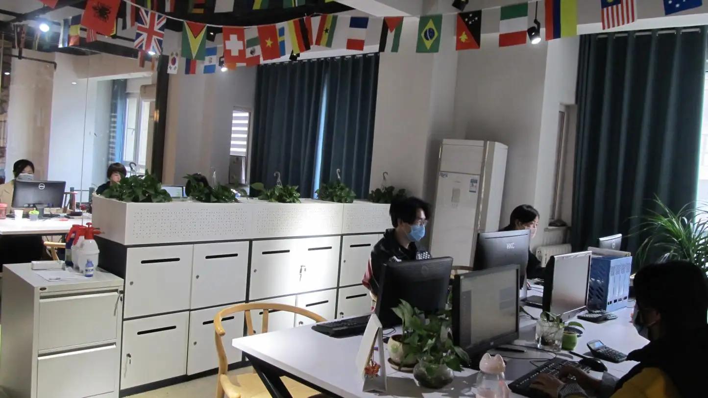 Luoyang Fengli Office Furniture Co., Ltd.