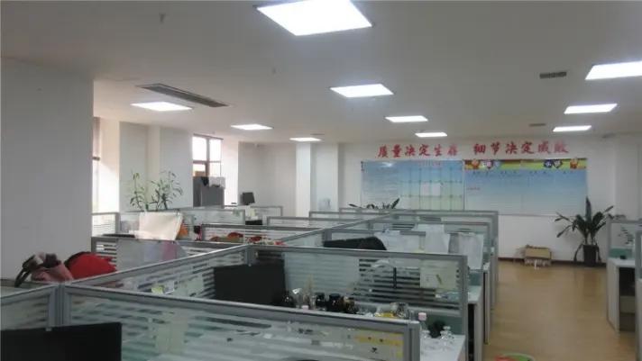 Xuzhou Brotherway Glass Products Co., Ltd.
