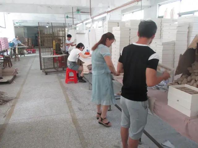 Dongguan Guangjia Packaging Products Co., Ltd.