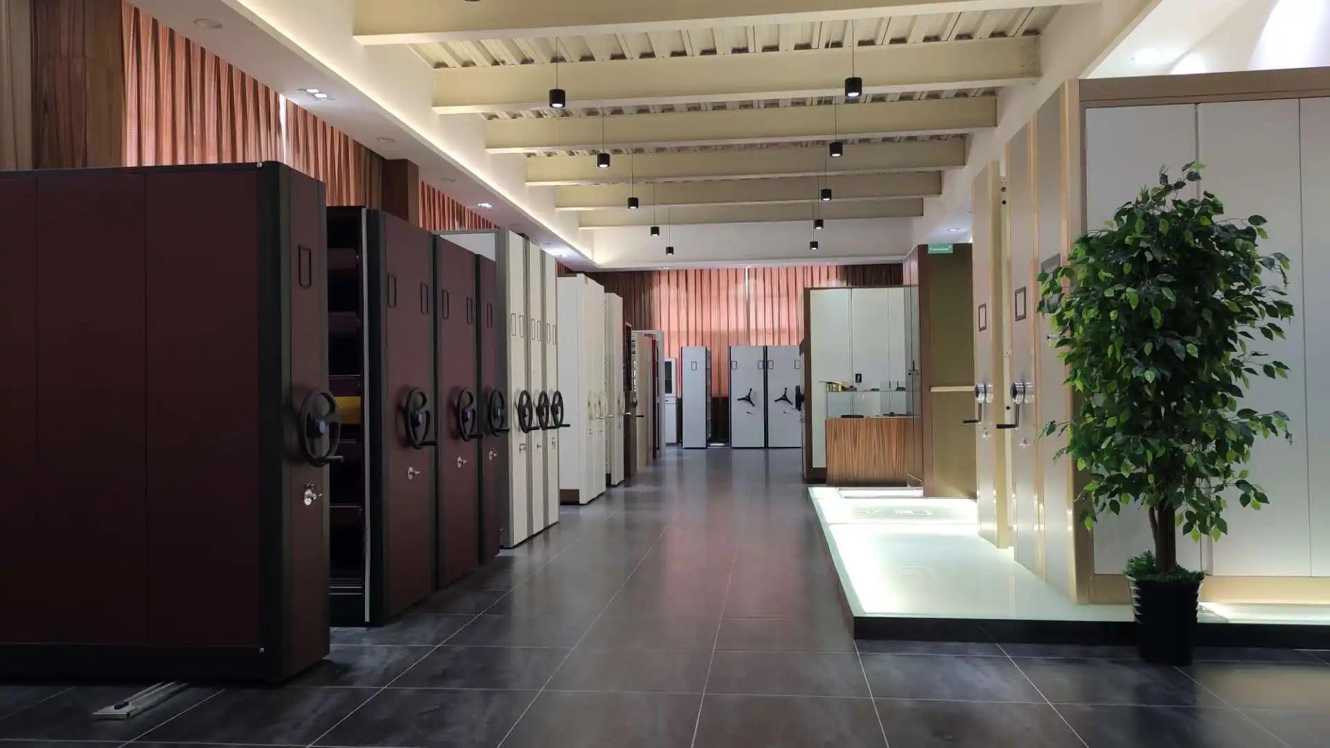 Luoyang Yiteng Office Furniture Co., Ltd.