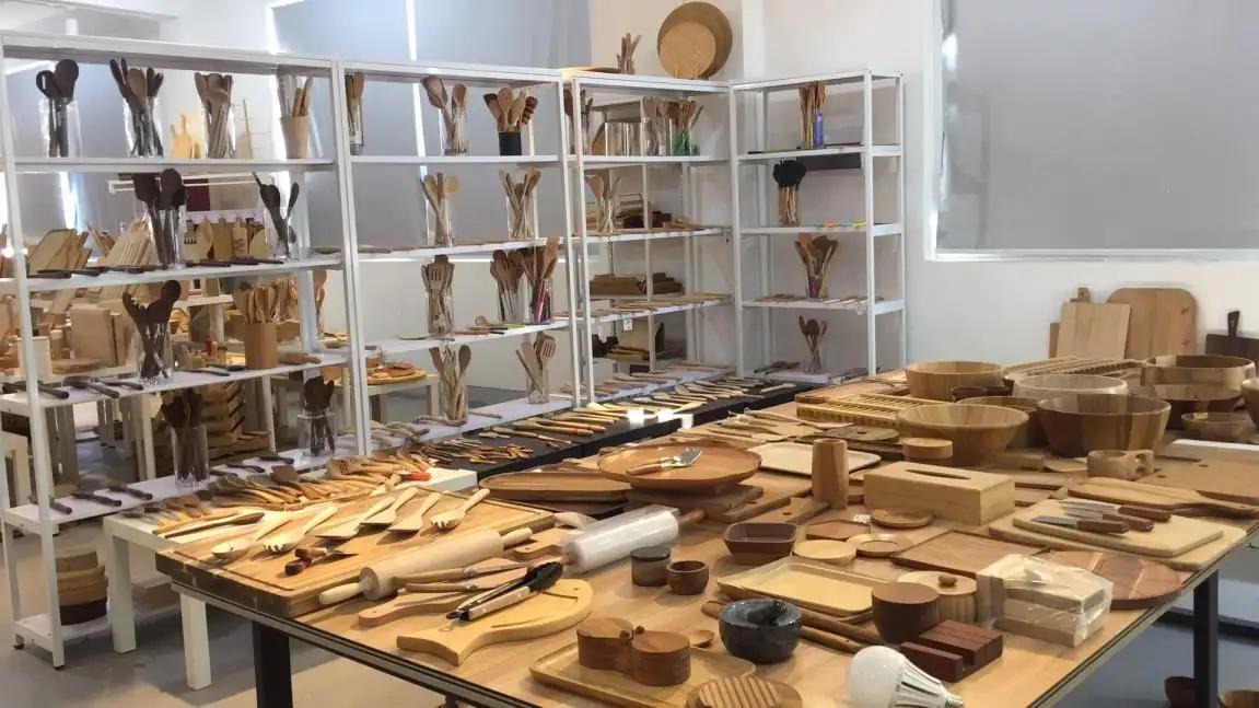 Ningbo Tianyi Natural House Homeware Co., Ltd.