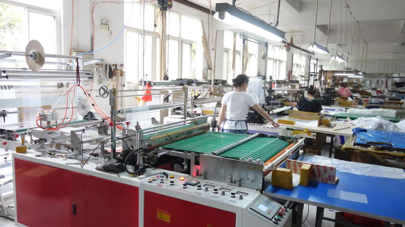Tongxiang Jinqi Plastic Packaging Co., Ltd.