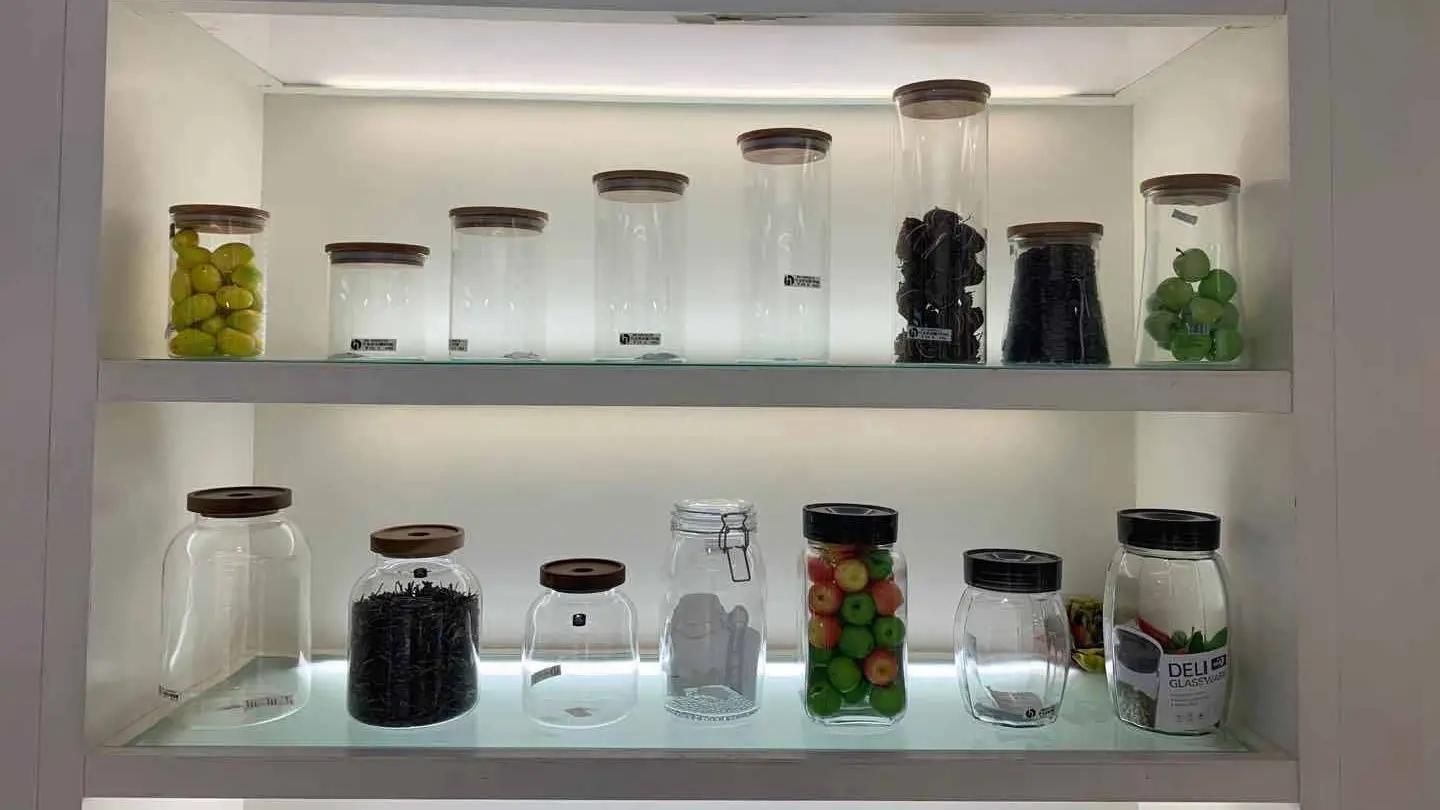 Wuhan Xinhuahang Household Goods Co., Ltd.