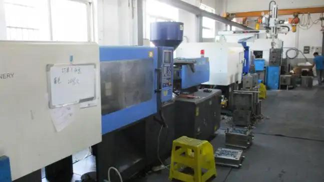 Taizhou Huangyan Chenhang Mould Factory