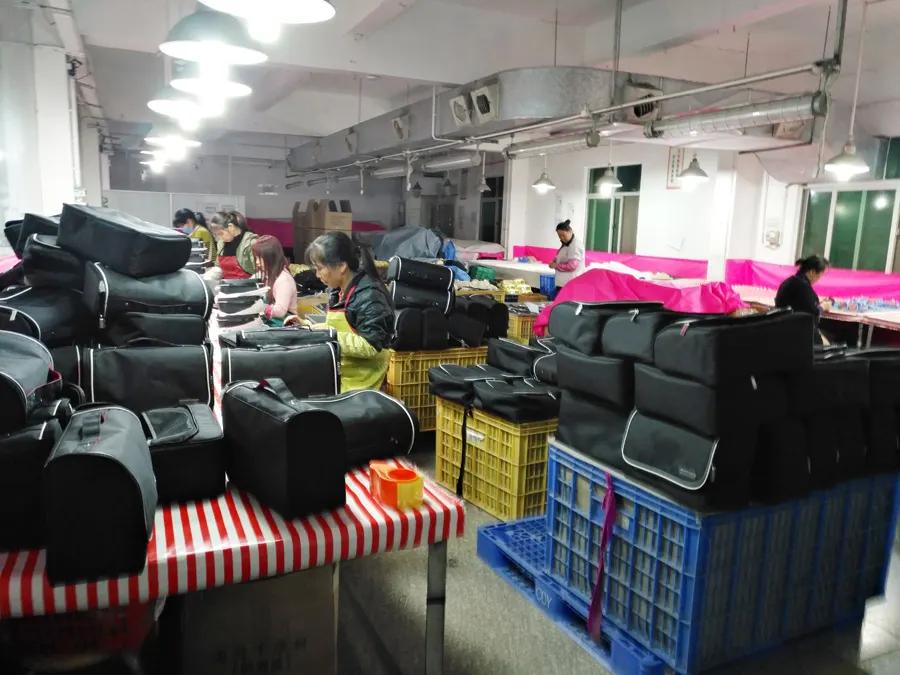 Shenzhen Dongnada Luggage Co., Ltd.