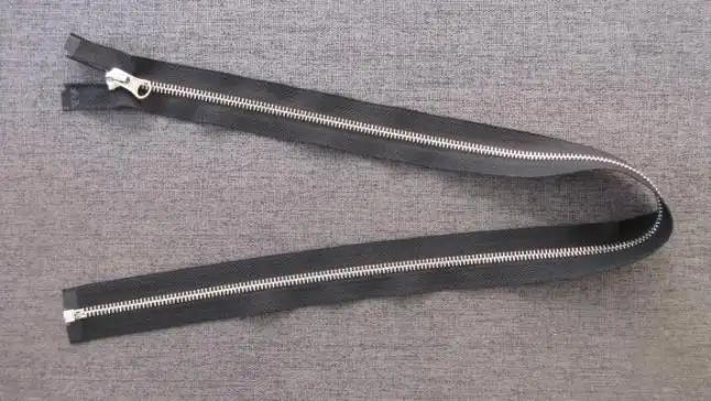 Jiangsu Xintonghe Zipper Co., Ltd.