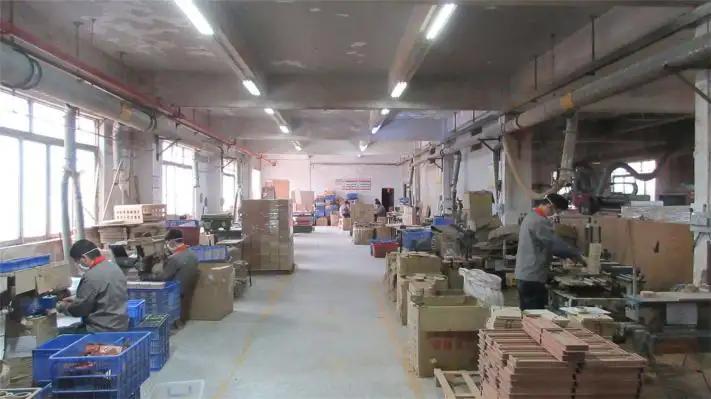 Dongguan Qiansheng Wooden Art Co., Ltd.