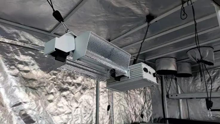 Huizhou HongYi Lighting Co., Ltd.
