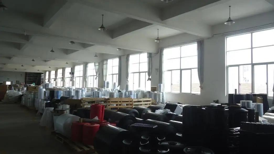 Taizhou Tianhua Plastics Machinery Co., Ltd.