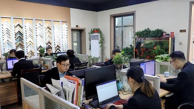 Linyi Lusheng Decoration Materials Co., Ltd.