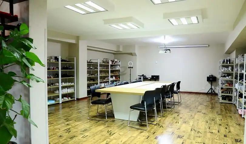 Hebei Well Bottle International Trade Co., Ltd.