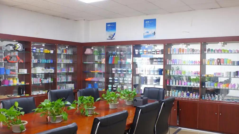 Shenzhen Hewang Silicone Product Co., Ltd.